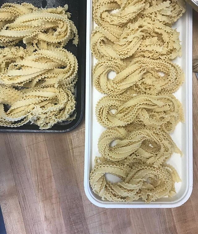 💐In our sincere gratitude to all moms we have developed some special menu items made with them in mind. Find the menu on our website under the Grocery tab. Items include: mini quiches, lobster lasagna, cream puffs, flower bouquets and more! #foreverherbaby ♾ 💐#malfaldinepasta #mothersdaygift #mothersday #southportlandmaine #mainelobster #breakfastformom #dinnerformom